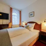Ξενοδοχείο Seeblick 4*