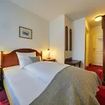 Seeblick Otel 4*