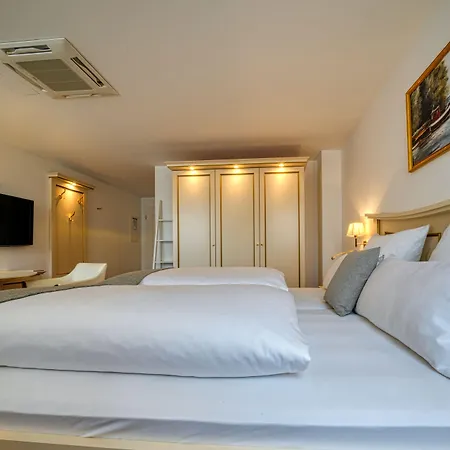 Seeblick Hotel