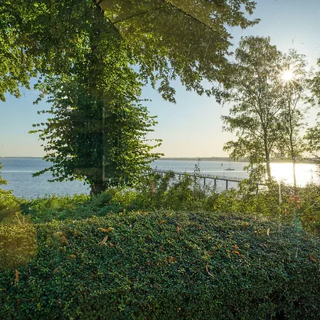 Hotel Seeblick 4*