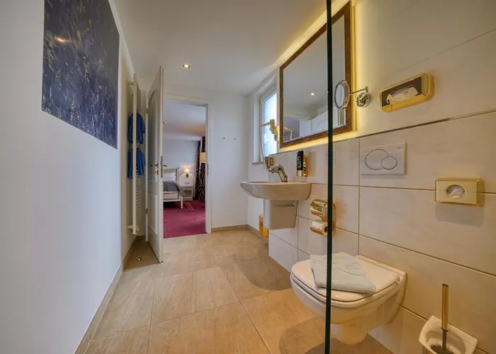 Phoenix Seeblick Hotel 4*